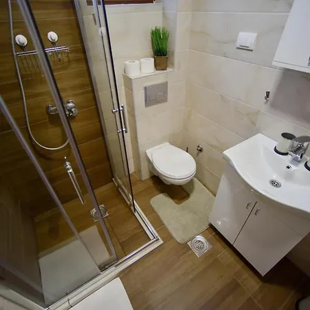 Pinevile 13 Lägenhet *